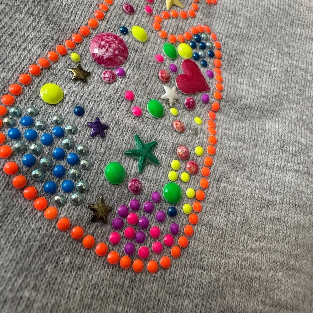 *Vintage* Denny’s!  Girls' Gray Fringe Sweatshirt with Colorful Accents